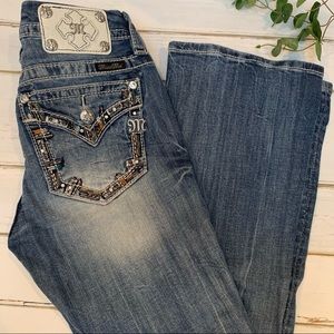 Miss Me Mid-Rise Boot / Size 25/31